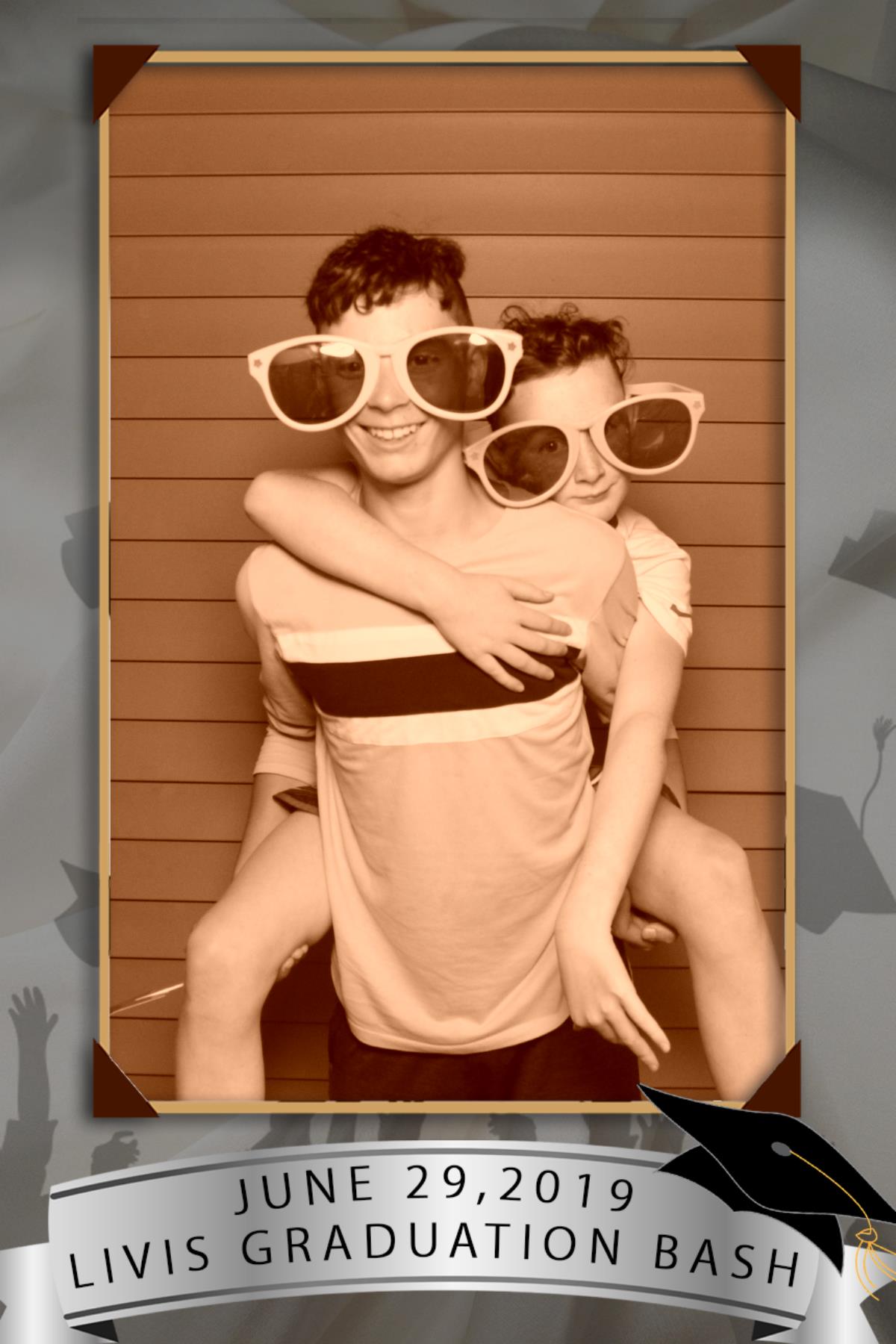 Livis graduation bash  | View more photos from the event at gallery.mainemagicmirror.com/u/MaineMagicMirror/Livis-graduation-bash